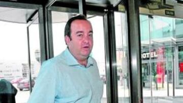 <b>SE RESIGNAN. </b>Los albinegros se tendrán que conformar con un punta de Segunda División B.