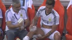 Dybala salió de la cancha con un golpe en la rodilla