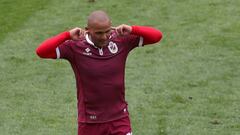 El doblete de Suazo que lo acerca a una marca centenaria