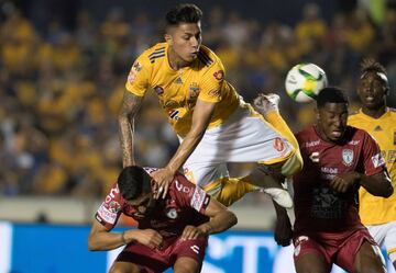Carlos Salcedo el defensor mexicano de 25 a?os, juega para Tigres y tiene un valor de 10 millones de euros.