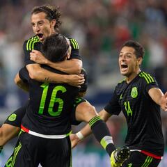 Chicharito, Guardado y Héctor Herrera no estarán ante Argentina