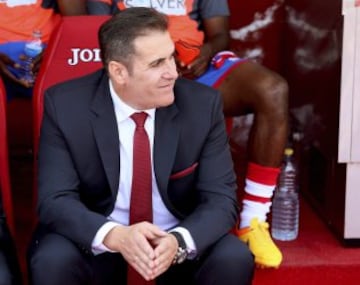 El entrenador del Granada José Ramón Sandoval.