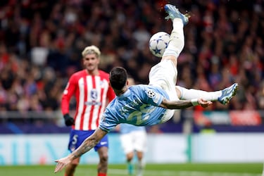 Ocasión de chilena de Mattia Zaccagni.