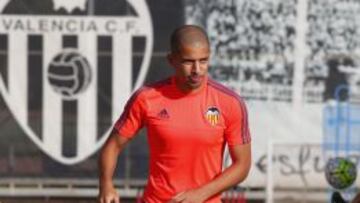 Feghouli se reincorpora con el grupo y apunta al Levante