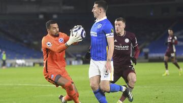 Robert S&aacute;nchez, en un partido ante el Leicester.