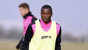 Adrián Ramos, nuevo fichaje del Granada.