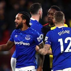 Más lesionados en el Everton de Yerry Mina