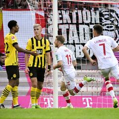 El Dortmund sucumbe ante el Colonia en un partido loco