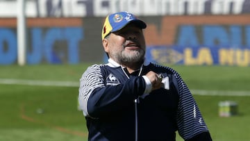 Maradona confirms Gimnasia stay, two days after resigning