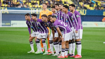 Los jugadores del Real Valladolid, a tortas en La Cerámica