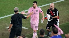 Sacan a Messi, el partido sigue y en las tribunas pasa esto: surrealista total