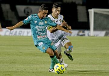 'El Hobbit' descendió con Jaguares y no encontró acomodó en la primera divsión. Ahora jugará con Cafetaleros de Tapachula en el Ascenso MX. 