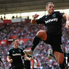 Chicharito, nominado a gol del año en el West Ham