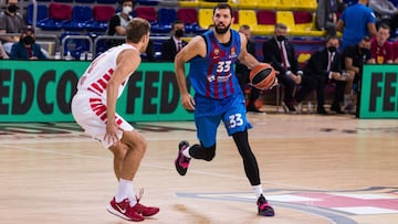 Nikola Mirotic of FC Barcelona in action during the Turkish Airlines EuroLeague match between FC Barcelona and Olympiacos Piraeus  at Palau Blaugrana on October 13, 2021 in Barcelona, Spain.
 AFP7 
 13/10/2021 ONLY FOR USE IN SPAIN