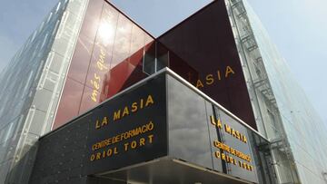 Imagen de la entrada de La Masia, Centre de Formació Oriol Tort.