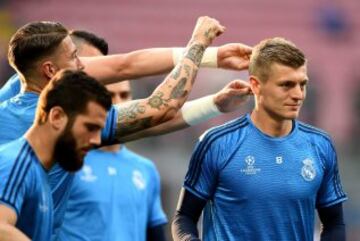 Último entrenamiento del Real Madrid antes de la final. Sergio Ramos y Toni Kroos.