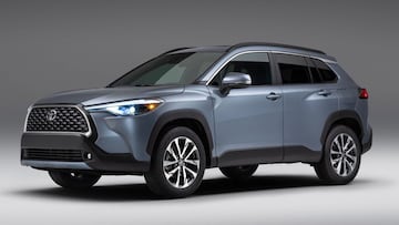 Toyota Corolla Cross 2022 disponible en México; la camioneta que busca vencer a Kia Seltos