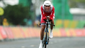 La UCI suspende a Denifl y Preidler y Pinot dice que el dopaje del segundo es "traici車n"