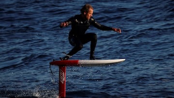 El hydrofoil llega hasta la bahía de La Concha