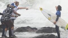 La eufórica celebración de Rapoza tras dominar El Gringo