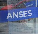 ¿Cuándo cobro ANSES? Fechas de pago de AUH, AUE, Extra y jubilados, 15 de mayo