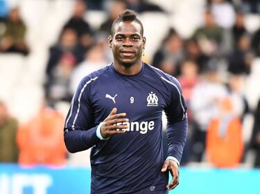 Mario Balotelli joins hometown club Brescia on a free