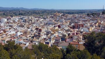 Buscan a 65 personas sin estudios que quieran trabajar en este pueblo de Valencia por casi 100 euros al día