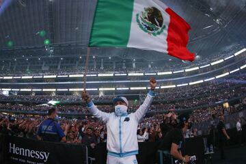 Así se vivio en fotos el combate entre Canelo Álvarez y Saunders