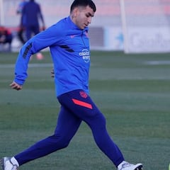 Correa, con el grupo