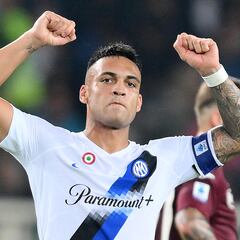 El Inter se acuesta líder