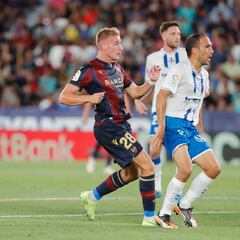 El Levante ejecuta la ampliación de contrato de Cantero