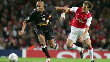 Kanouté y Flamini.