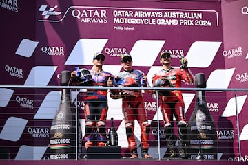 Marc Márquez, Jorge Martín y Francesco Bagnaia en el podio del circuito de Philip Island.