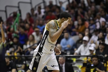 Fuerza Regia 87-57 Dorados