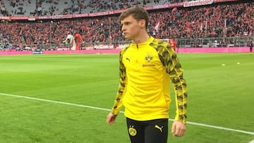 Sergio G&oacute;mez, en una imagen de archivo con el Dortmund.