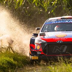 Neuville y los Hyundai no dan opción en Ypres