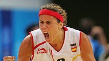 <b>GRAN LANZADORA. </B>Las cualidades de Amaya Valdemoro le permiten aspirar al título de triples en Málaga.