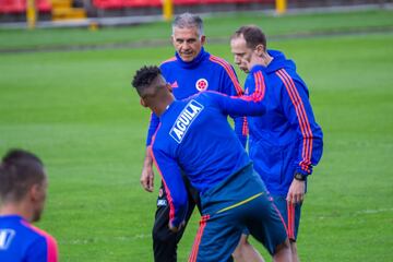 Carlos Queiroz contó con 14 jugadores pensando en la lista de 23 que dará el próximo 30 de mayo y en el amistoso contra Panamá del 3 de junio.