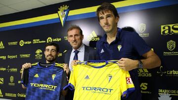 Presentaci&oacute;n de Jaizo Izquierdo y Dejan Lekic como jugadores del C&aacute;diz CF.