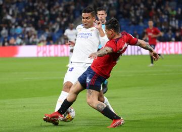 Carlos Casemiro con Chimy Ávila.