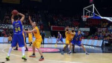 Kyle Kuric, brill&oacute; ante el Ostende belga.