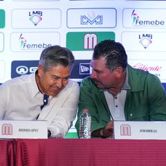 Benjamín Gil stays on as manager of the Mexican National Baseball Team