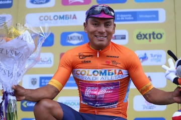 La tercera etapa del Tour Colombia volvió a arrancar de la ciudad de Paipa en donde después del llamado de Sebastián Molano, más gente se acercó a alentar a los ciclistas. Esta vez el recorrido de 177.7 kilómetros fue a Tunja, Ventaquemada, se devolvió por Duitama y llegó a Sogamoso, la tierra del gran Fabio Parra.