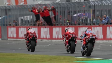 Marc Márquez, Pecco Bagnaia y Enea Bastianini en el GP de Japón de MotoGP 2024.