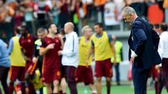 Lazio sack coach Pioli after 4-1 derby defeat to Roma