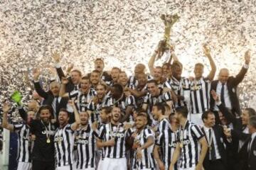 Juventus celebra el título en casa. 