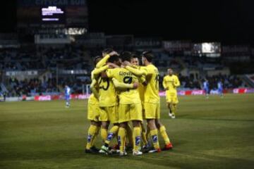 0-1. Gerard celebró el gol de la victoria con sus compañeros.