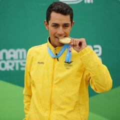 Con fractura en la mano, Daniel Martínez gana la CRI en Lima