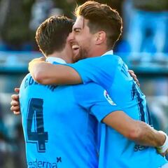 Juan Ibiza se afianza como titular