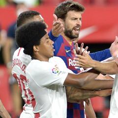 El Barça enreda con los árbitros